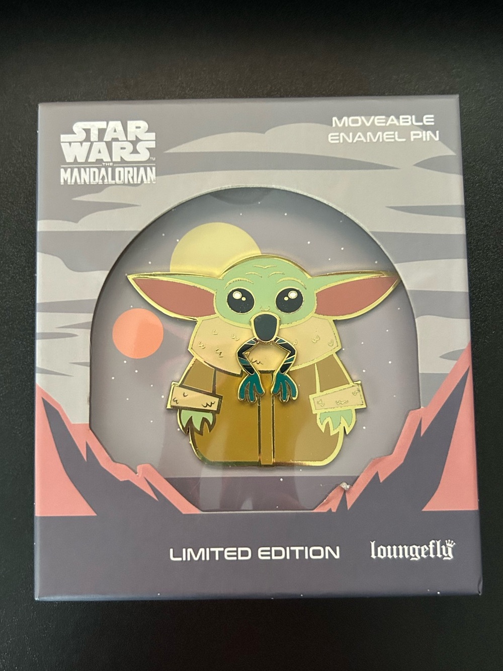 Loungefly Star Wars The Mandalorian Movable Enamel Pin. Limited Edition 1500.